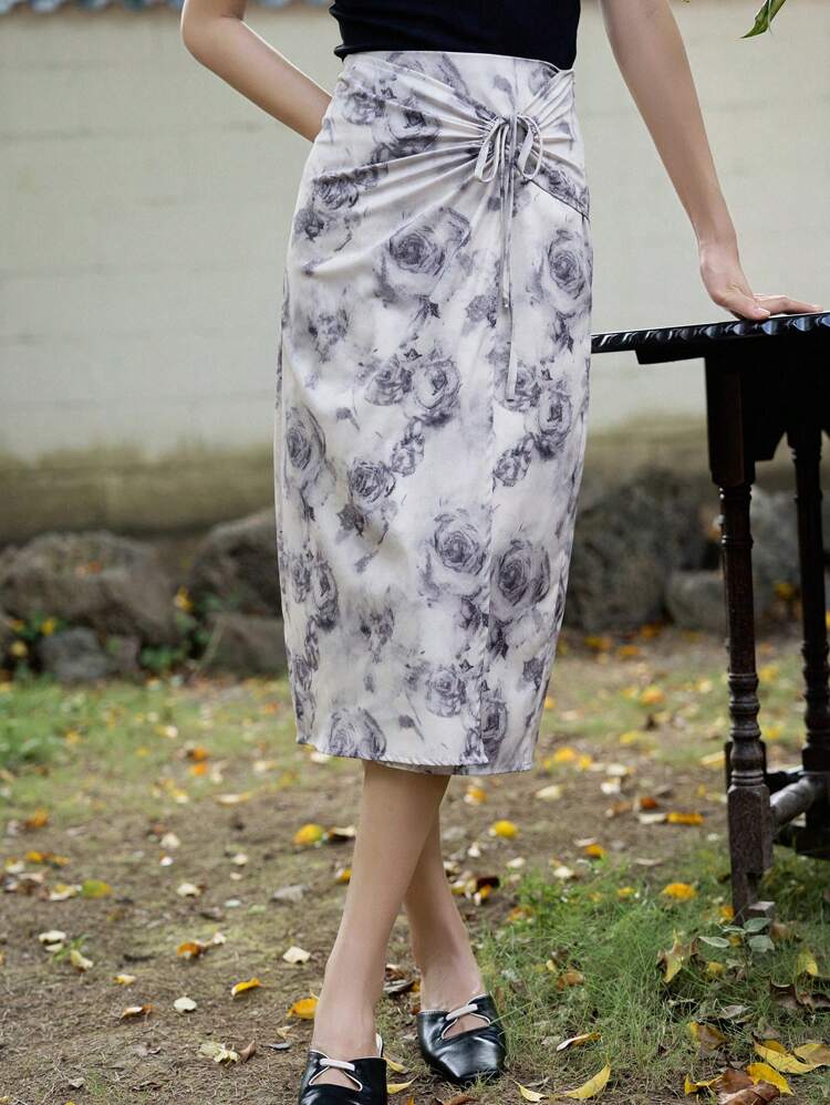 Floral Print Twist Front Skirt