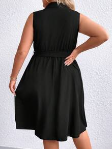 Celure 大碼西裝領繫腰帶洋裝