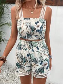 SHEIN VCAY 熱帶圖案背心上衣和蕾絲拼接短褲不附腰帶 - 彩色 - 查看 1