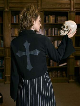 Academia Cross Print Bell Sleeve Shirt