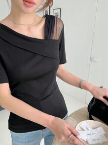 DAZY 对比色网眼不对称领口 T 恤外出上衣