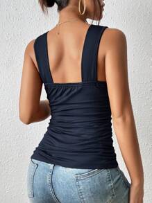 SHEIN Frenchy 素色褶邊背心上衣