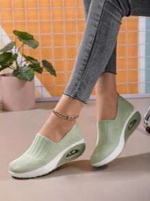 女式極簡主義套穿式搖擺鞋、運動型戶外運動鞋 - 綠色 - 查看 2