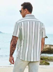 Manfinity Homme Men Plus Striped & Letter Graphic Shirt Without Tee - Multicolor - View 2
