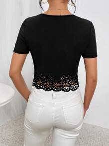 SHEIN Privé Camiseta con abertura láser - Negro - Ver 2