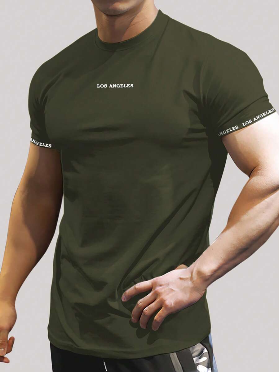 Manfinity Homme 男士字母圖案拼接邊T恤 - 軍綠色 - 查看 1