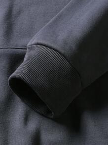 Manfinity Homme 男士花卉及時尚標語圖案袋鼠口袋束口保暖加厚超大尺碼連帽衛衣 - 灰色 - 查看 5