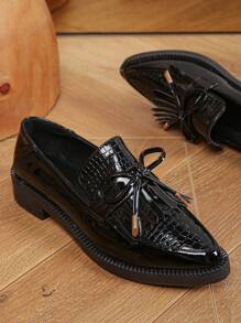 Bailarinas negras con estampado de cocodrilo y lazo decorativo para mujer, otoño 2025. Elegantes mocasines de punta fina para uso en exteriores - Negro - Ver 5