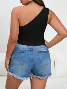 SHEIN Essnce Plus One Shoulder Cut Out Waist Crop Top - Black - View 2