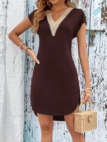 SHEIN Frenchy 拼接水溶蕾絲蝙蝠袖弧形下擺連衣裙 - 鏽棕色 - 查看 6