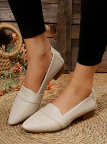 女士舒适软底复古尖头简约休闲一脚蹬平底鞋，米色，百搭，加大码，适合所有季节 - 米色 - 查看 3