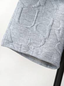 SHEIN 2 pezzi, set di maglietta ampia e comoda e pantaloncini per ragazzo giovane, stile casual e carino, adatto per scuola, feste, attività all'aperto, sport, abbigliamento da gentiluomo, per ragazzi di 4-7 anni, colore grigio