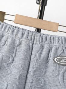 SHEIN 2 pezzi, set di maglietta ampia e comoda e pantaloncini per ragazzo giovane, stile casual e carino, adatto per scuola, feste, attività all'aperto, sport, abbigliamento da gentiluomo, per ragazzi di 4-7 anni, colore grigio