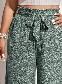 SHEIN Frenchy 大尺碼花卉闊腿褲