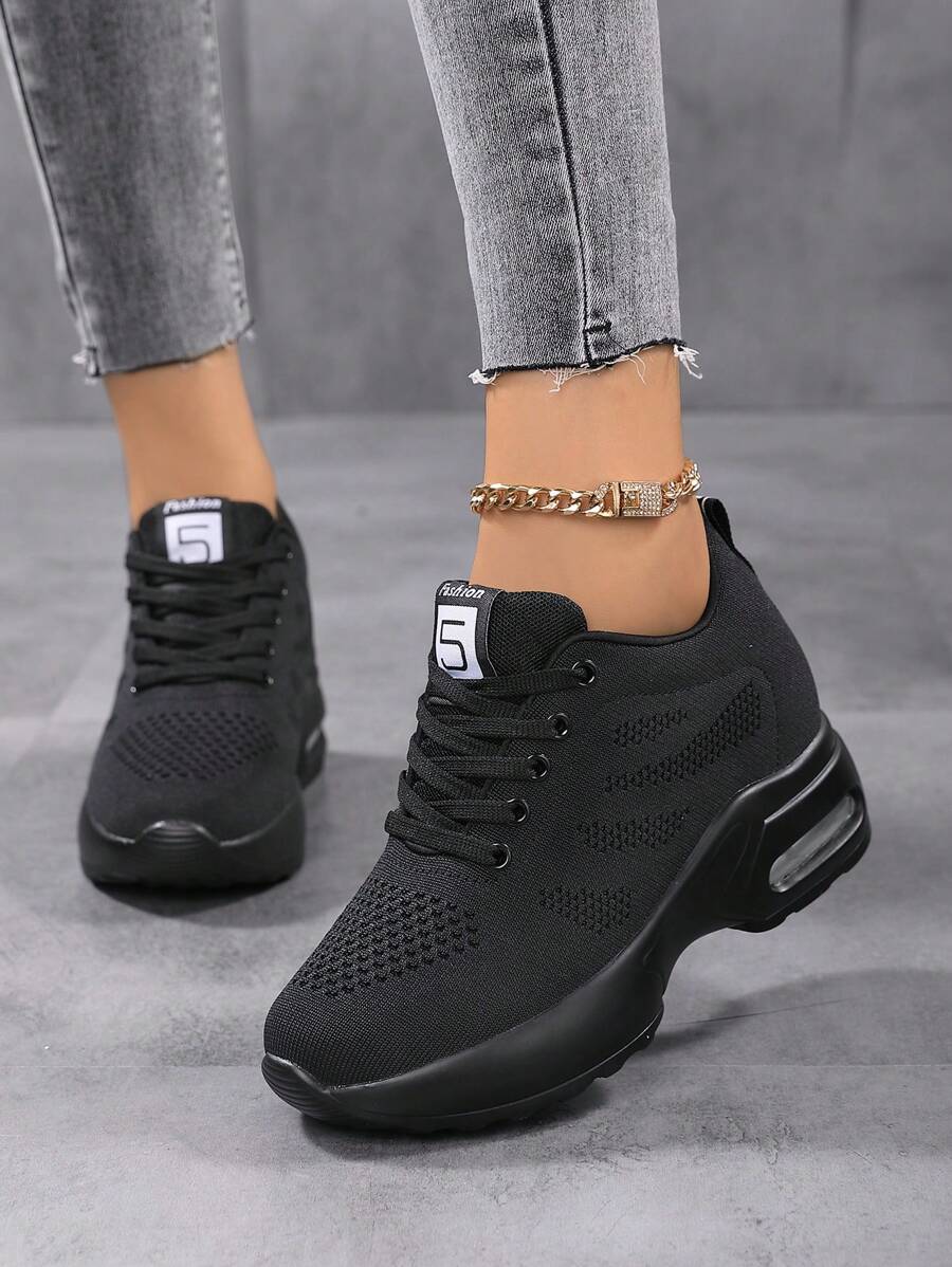 Zapatillas deportivas de otoño/invierno para mujer, zapatillas con cuña con cordones y parche con letras