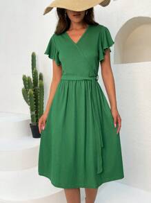RueChic Solid Butterfly Sleeve Belted Dress - Green - View 5
