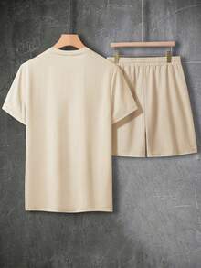 Manfinity Homme 男士皇冠圖案T恤和短褲 - 卡其色 - 查看 2