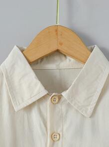 SHEIN 2入組/套 男童寬鬆長袖襯衫和休閒褲套裝 - 卡其色 - 查看 4