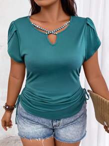 Calvaya 大碼珍珠串珠花瓣袖側抽繩鎖眼領口T恤 - 綠色 - 查看 5