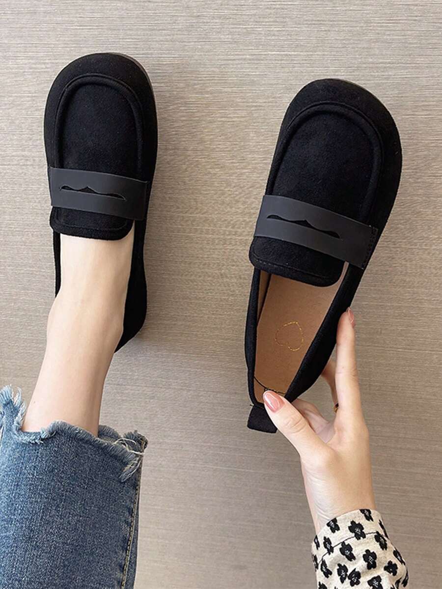 女士黑色平底鞋,學院仿麂皮樂福鞋適用於戶外 - 黑色 - 查看 1