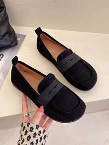 女士黑色平底鞋,學院仿麂皮樂福鞋適用於戶外 - 黑色 - 查看 4