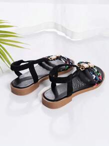 女童透气露趾编织凉鞋，带水钻和随机图案 - 黑色 - 查看 4