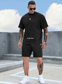 Manfinity Homme Men Plus Slogan Graphic Tee & Drawstring Waist Shorts Set - Black - View 4