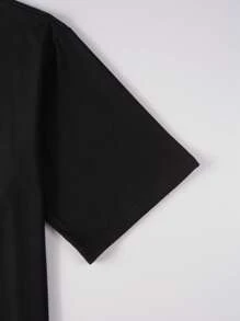 Manfinity Chillmode Hombres Camiseta de hombros caídos con estampado de slogan y dibujos animados - Negro - Ver 4