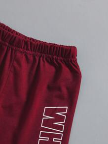 SHEIN Chàng trai trẻ Đồ họa Chữ cái Áo thun & quần đùi - Đỏ và trắng - Xem 4
