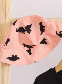 SHEIN 小男童恐龍印花T恤和短褲和帽