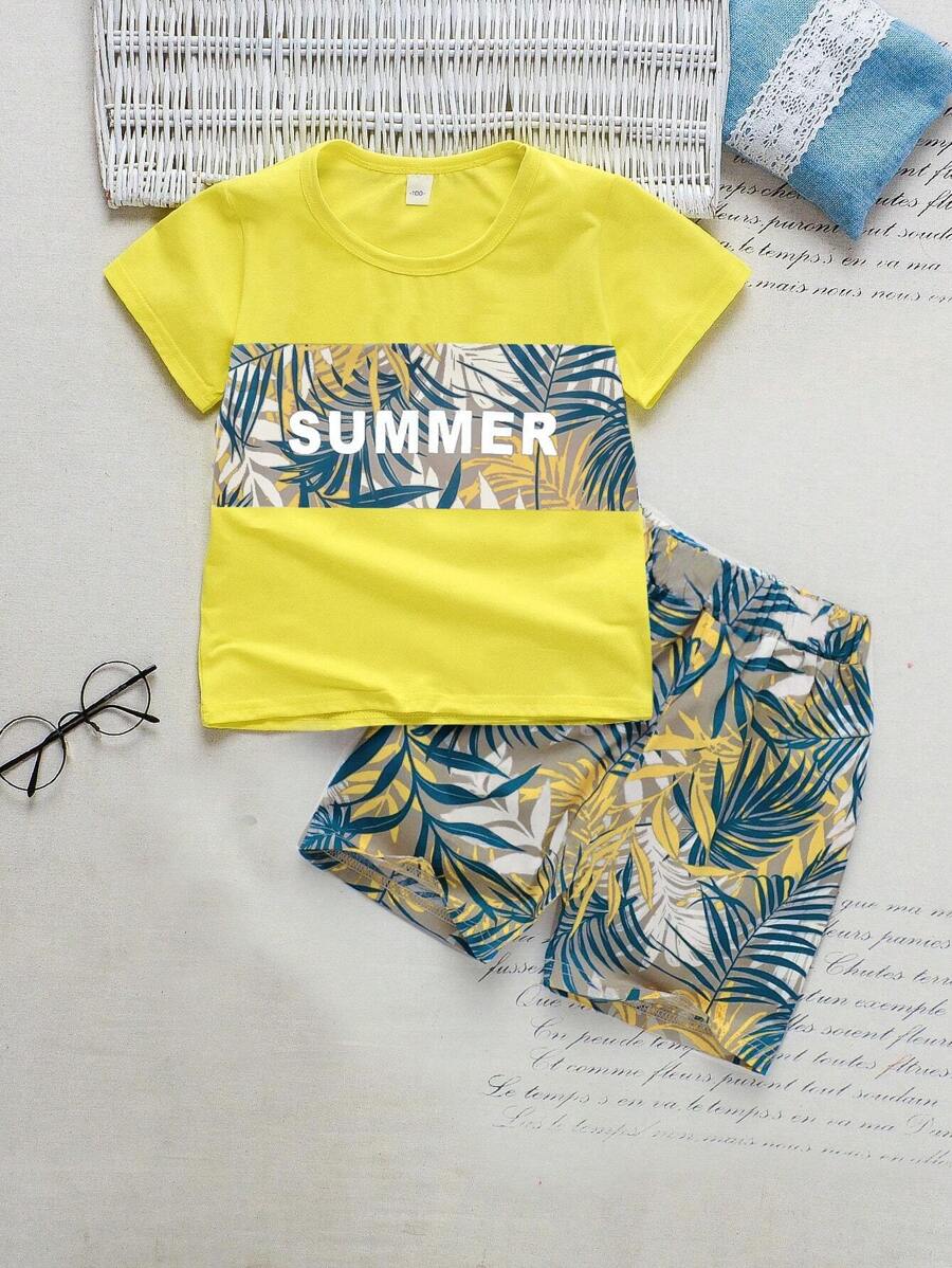 SHEIN Young Boy Tropical & Letter Graphic Tee & Shorts Summer Holiday