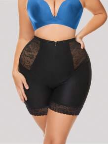Pantaloni scurți de modelat cu fermoar din dantelă în față