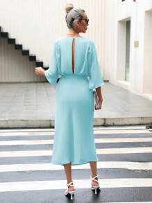 GENKIRA Surplice cổ Tay áo loe Đầm - Màu xanh nhạt - Xem 2