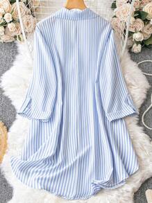 SHEIN LUNE Đầm Plus Size Nút Nút phía trước Sọc Giải trí - Xanh và trắng - Xem 2