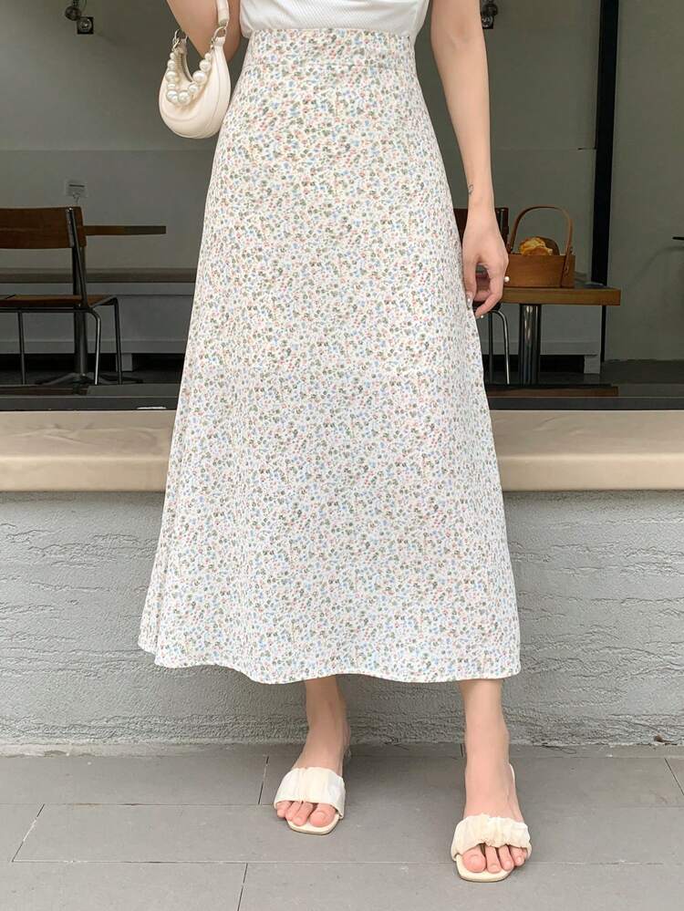 Ditsy Floral Print A-Line Skirt