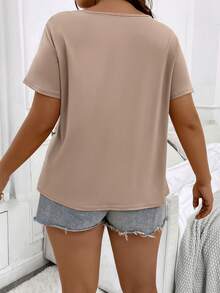 SHEIN LUNE Plus Slogan Graphic Button Detail Tee - Khaki - View 2