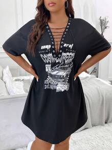 Flirla 大碼汽車和字母圖案落肩T恤洋裝