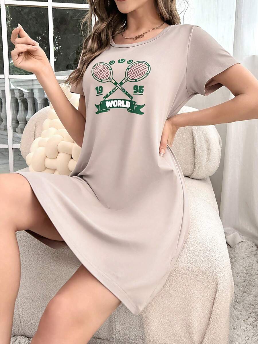 Rengka 艺术家卡通图案睡衣