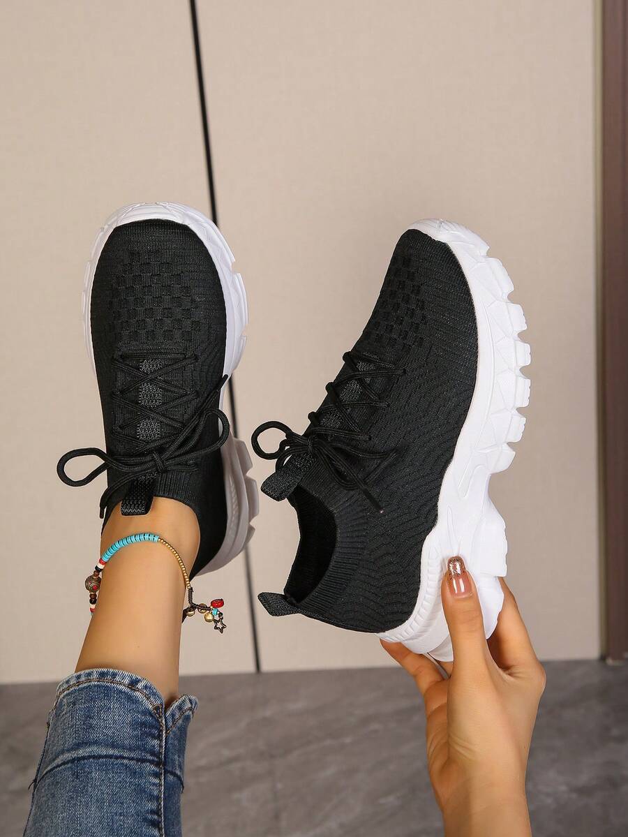 女士極簡前綁帶老爹鞋,運動鞋 - 黑色 - 查看 1