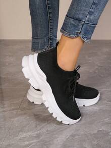 女士極簡前綁帶老爹鞋,運動鞋 - 黑色 - 查看 3