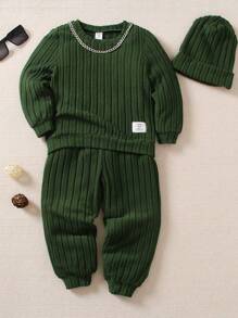 SHEIN Mali chłopcy Dekoracyjne naszycie z napisem Bluza i spodnie dresowe & Kapelusz