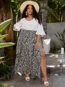 SHEIN CURVE+ Plus Ditsy Floral Print Split Thigh Skirt - Multicolor - View 3