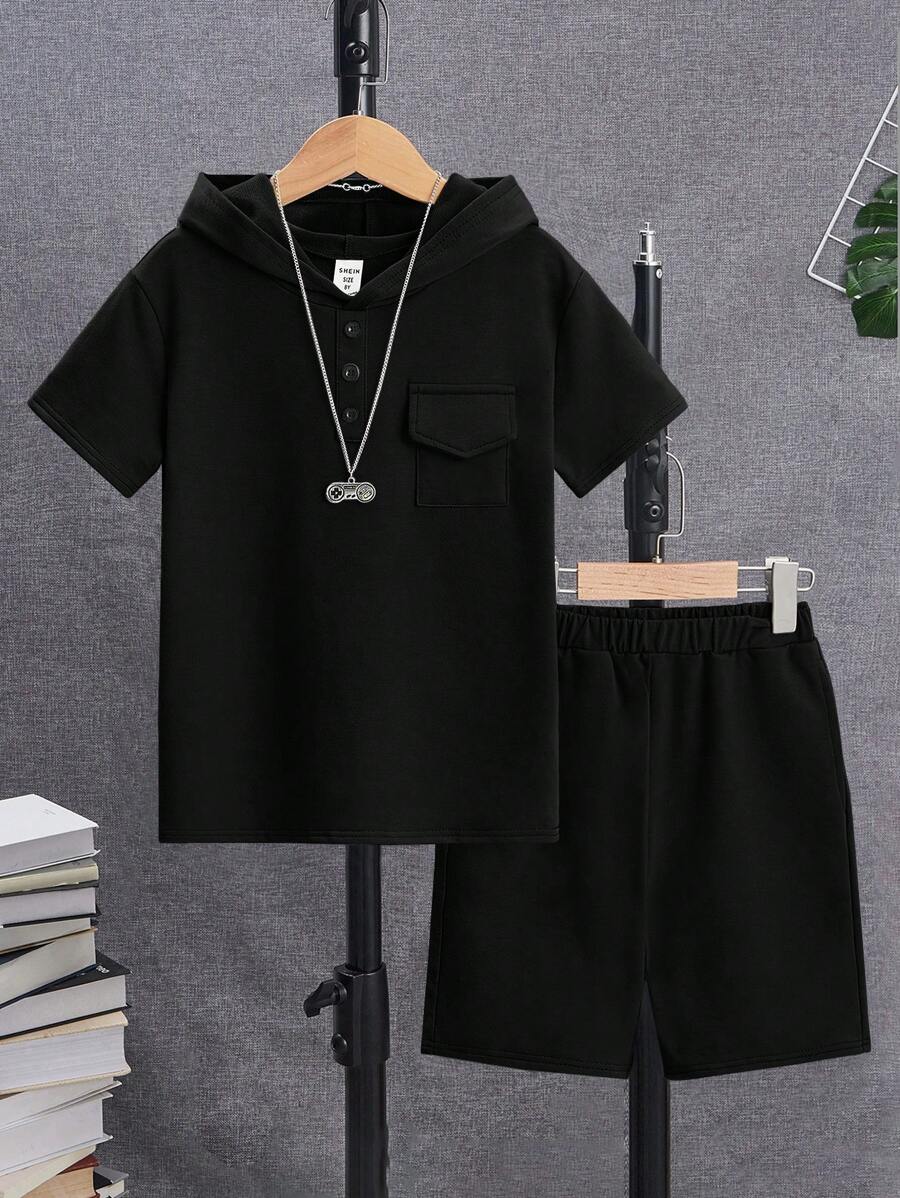 SHEIN 男孩翻蓋細節連帽T恤和短褲 - 黑色 - 查看 1