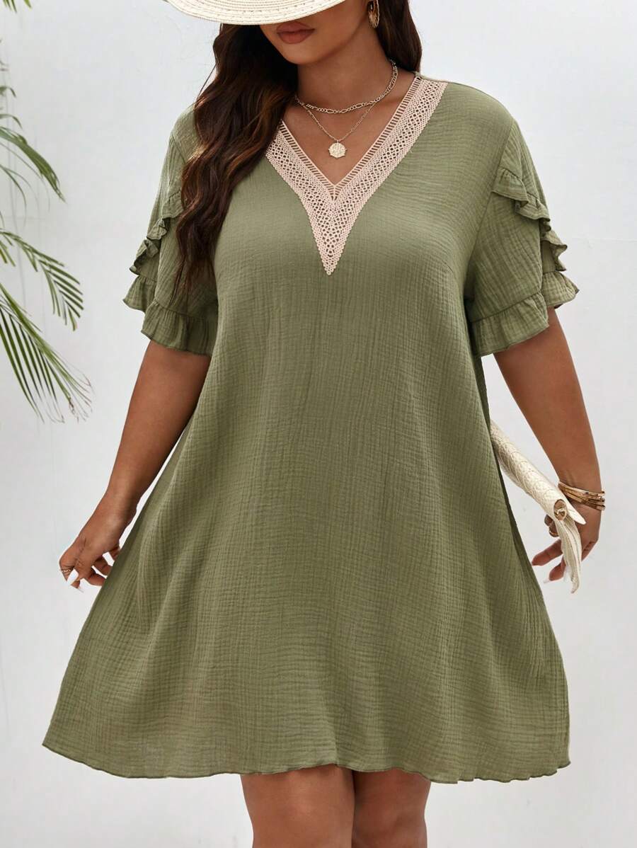 SHEIN Frenchy 大碼蕾絲拼接荷葉邊連衣裙 - 綠色 - 查看 1