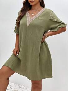 SHEIN Frenchy 大碼蕾絲拼接荷葉邊連衣裙 - 綠色 - 查看 5