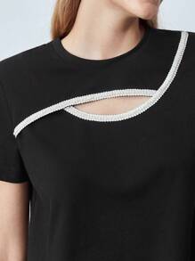 MOTF PREMIUM PEARL CUTOUT TOP,SUMMER OUTFITS - Black - View 3