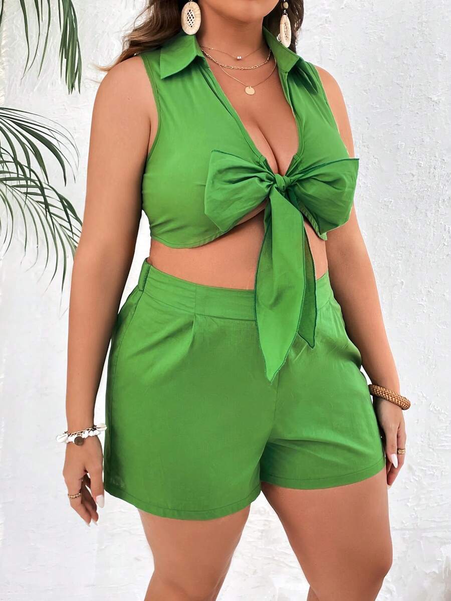 SHEIN VCAY 大碼前繫帶短款上衣和短褲 - 綠色 - 查看 1
