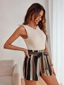 SHEIN LUNE Cổ có Lỗ hổng Áo ba lỗ & Sọc Quần Short có thắt lưng - Nhiều màu - Xem 5