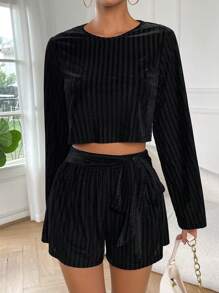 SHEIN Essnce 喇叭袖短款T恤&前打結短褲 - 黑色 - 查看 4