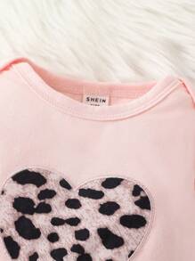 Baby Girl Heart Print Long Sleeve Pink Hoodie And Leopard Print Pants Set For Spring And Autumn